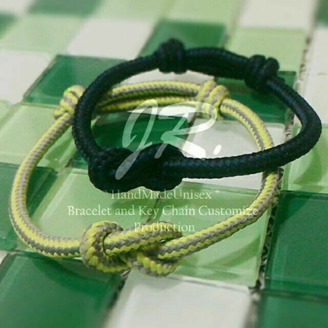 JrHandmade's tweet image. Saya menjual Bracelet seharga Rp6.000/pcs. Dapatkan produk ini hanya di Shopee! shopee.co.id/jr.handmade/82… #ShopeeID