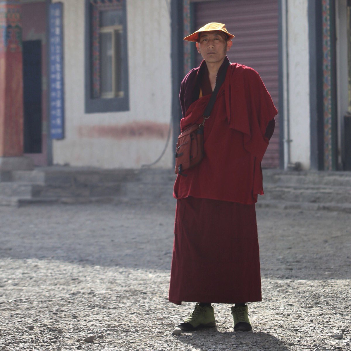 AdventureArt's tweet photo. Near #SamyeMonastery, #Tsedang #Tibet.
#TibetanMonk #ChrisOwenHalper #TravelPhotographer #FreeTibet #travel #tourism #namaste #buddhism https://t.co/LJo5cdTW76