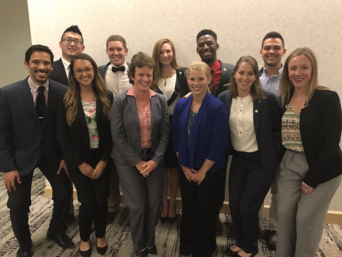 APTAStudents's tweet photo. Congratulations to the newly elected 2016-2017 Student Assembly Board of Directors! #DPTstudent #PTAstudent #APTANSC https://t.co/f2Kxv5MLD5