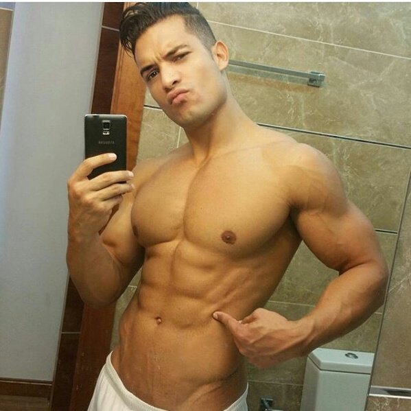 diasverpen's tweet photo. Hi hola!! #gay #men #cute #followme   #beautiful  #sexi #body #love #perfecf https://t.co/MJfADNBtYc