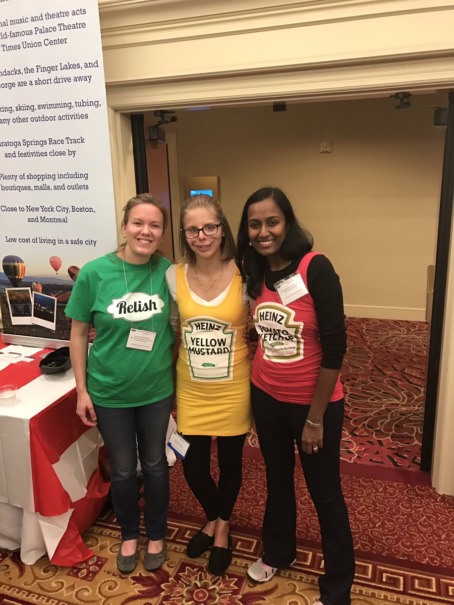 jnewlee's tweet photo. There is an @AlbanyMed FMR BBQ with #PGH #Heinz condiments at booth 22! Come say hi #FMEC_2016 @AnnieRutterMD @Theresaweinman https://t.co/Fu9Y3XKayp