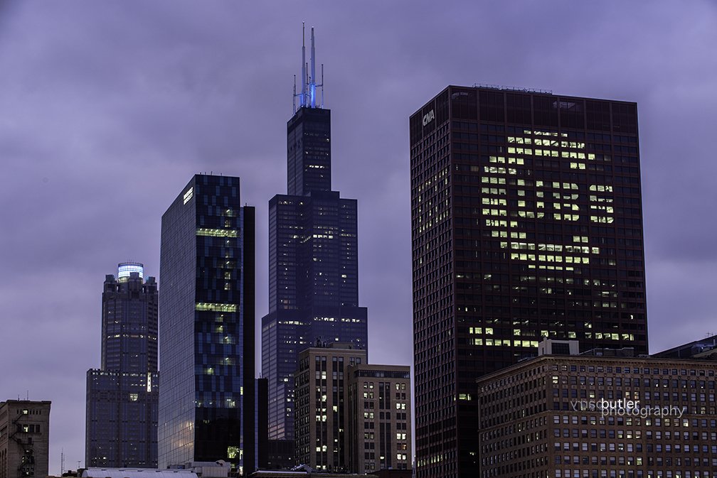 barrybutler9's tweet photo. LET'S GO CUBS #FlyTheW #chicago #news #cubs https://t.co/7U1crMHHad