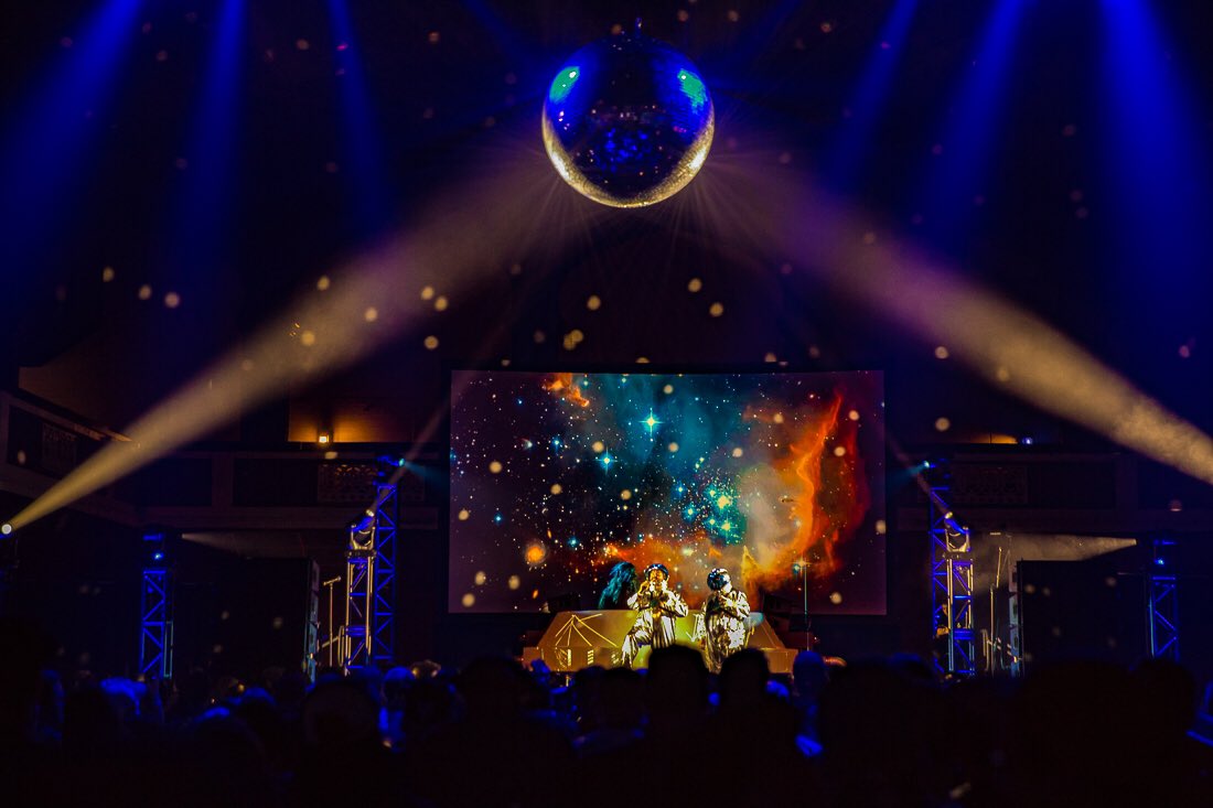 ShrineLA's tweet photo. Tenacious DJ took us to another planet 🚀 @FestivalSupreme https://t.co/Oy10czFIN2