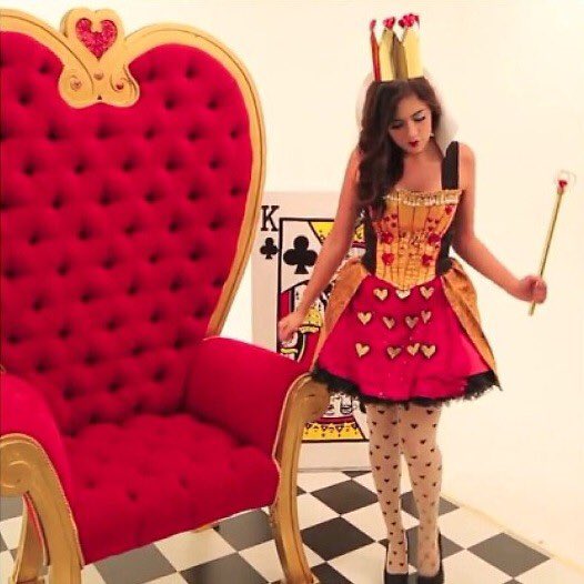 AddyRose_'s tweet image. What should I be for Halloween? {poll to follow}