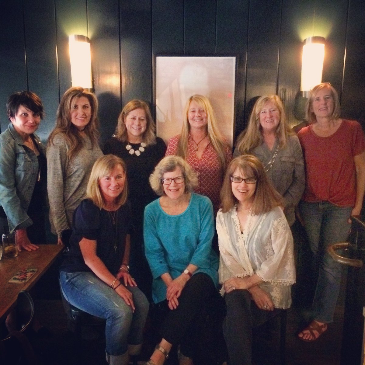 TTsalazar's tweet image. #LAChapter today #EmersonCollege #momsrule Talking about how hard our kids #college students work in school!!