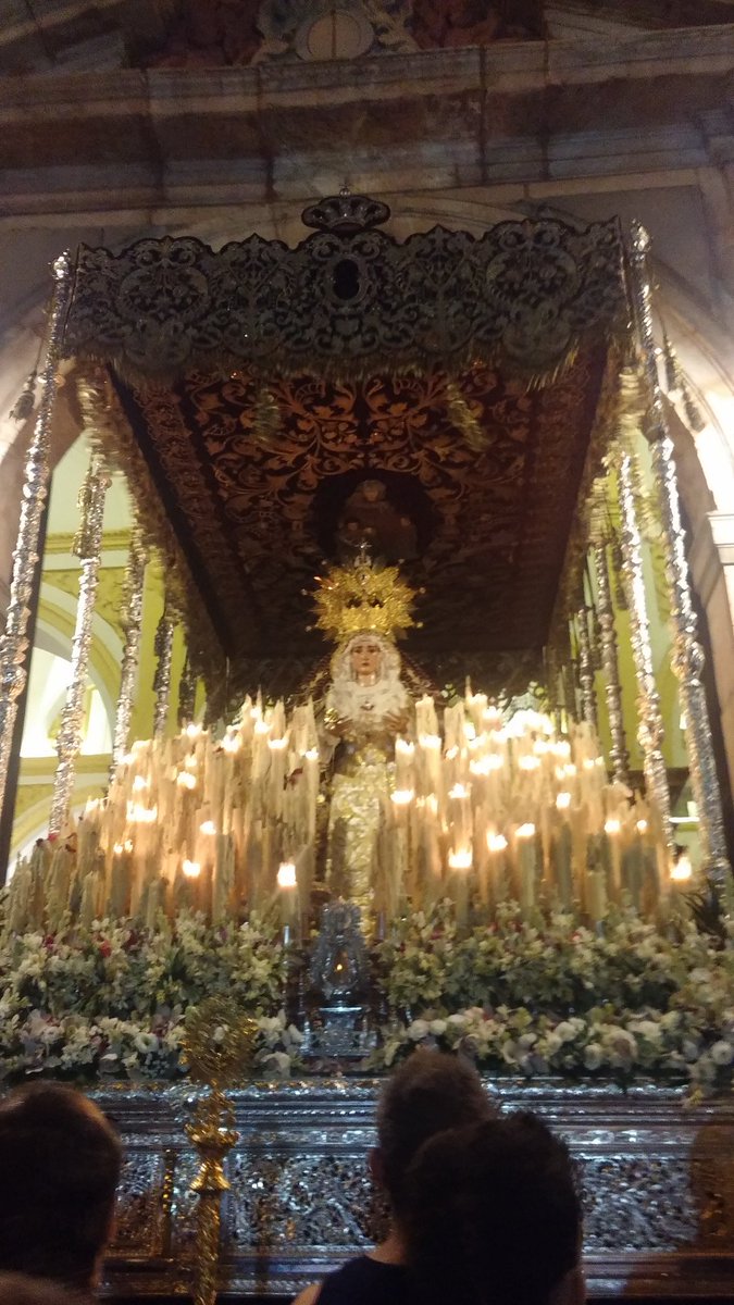 hermandaddelao's tweet photo. En casa!!! Muchísimas gracias a todos los que han hecho posible esta procesión por #450lao https://t.co/Pd3ssSBmGi