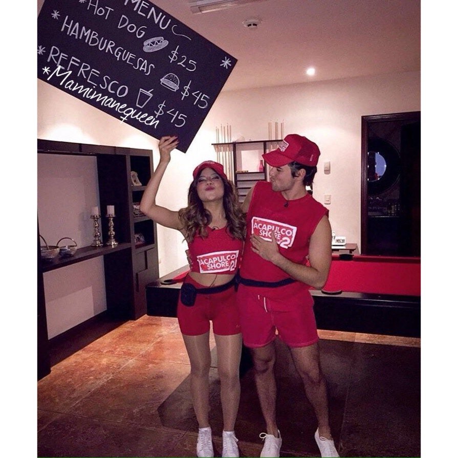 MamiManeQueen's tweet photo. Si aun no saben de que vestirse en halloween 🌚 #AcaShore2  🖖🏼🖖🏼 https://t.co/mEKsiDIYWi