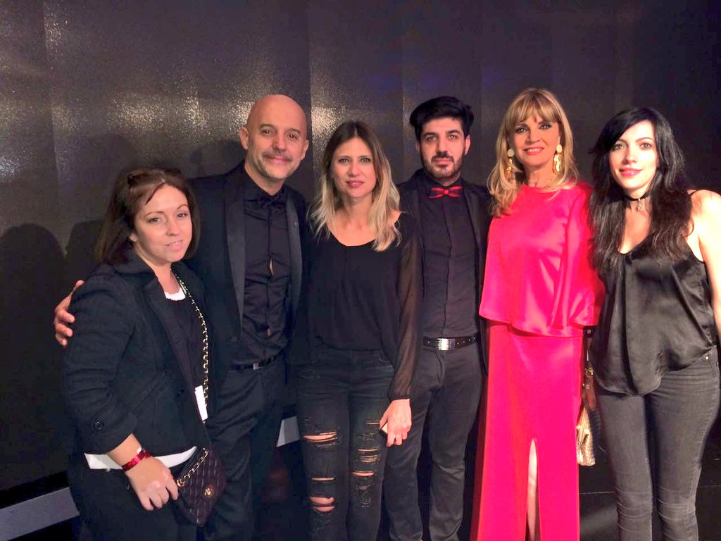 cucaline's tweet photo. #MartinFierroDeRadio #makeup by me #tete #premios https://t.co/5pZQtZH0dR