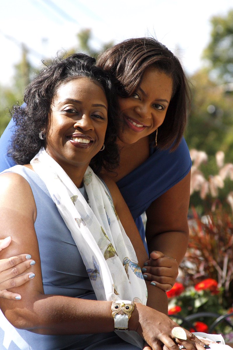 LovingLeAnn's tweet photo. Coming soon! #AuthenticaLLyLiving #LovingLeAnn #LaTarshaHolden #TVtalkshow #co-host #AIBNetwork #tunein https://t.co/VjhM4sHja4
