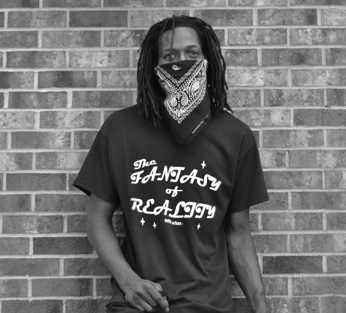 Deffiti's tweet photo. @Deffiti x The Fantasy of Reality  https://t.co/XHCgHuUvuS #apparel #fashion #new #ClothingLines https://t.co/5ukvTmakiy