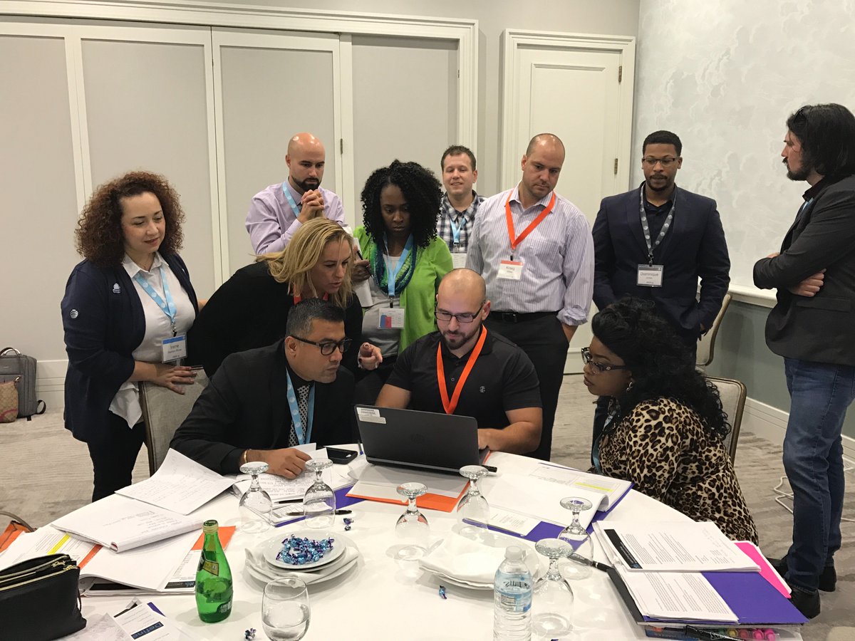 IreneR2222000's tweet photo. #Dallas2016MDP Birds of a feather flock together!!! Day 3 Presentations Go Dream Team!! ππ» https://t.co/u7g9oJ8T7K