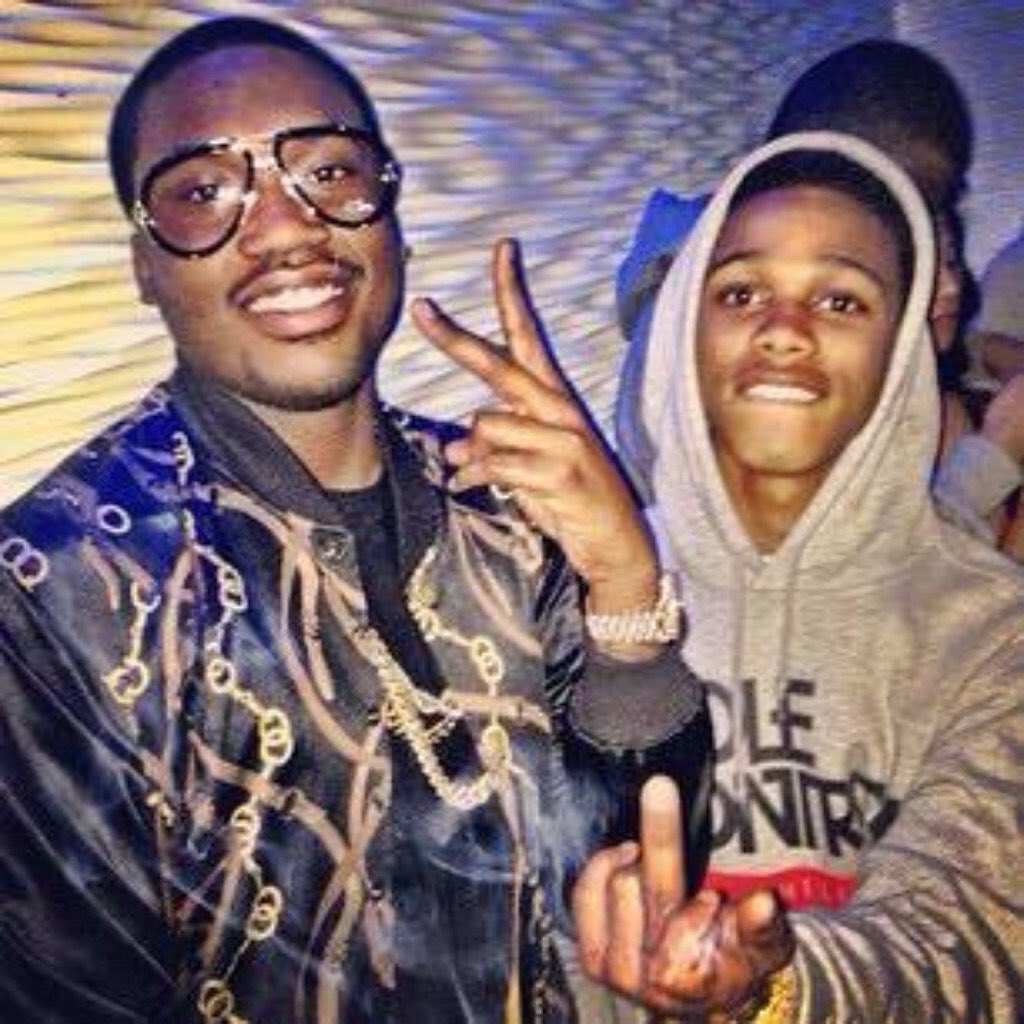 justinexo__'s tweet photo. Wish lil snupe was still alive but I'll always fw meek mill dc4 sounds 🔥🔥 https://t.co/TSTzj6p8yq