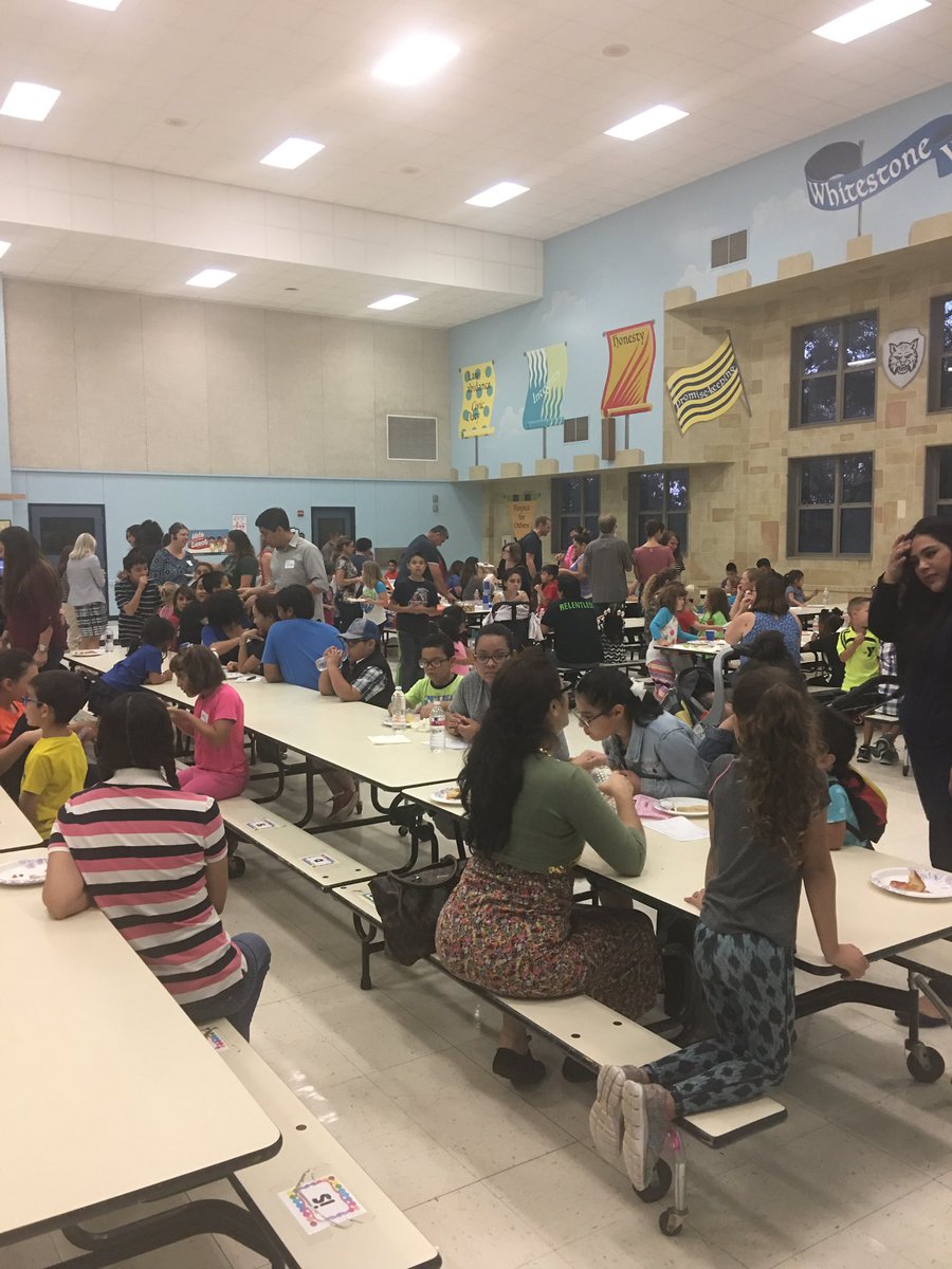 Dual Lang. Collaboration Family Night Success-WSE Style!#wsewildcats