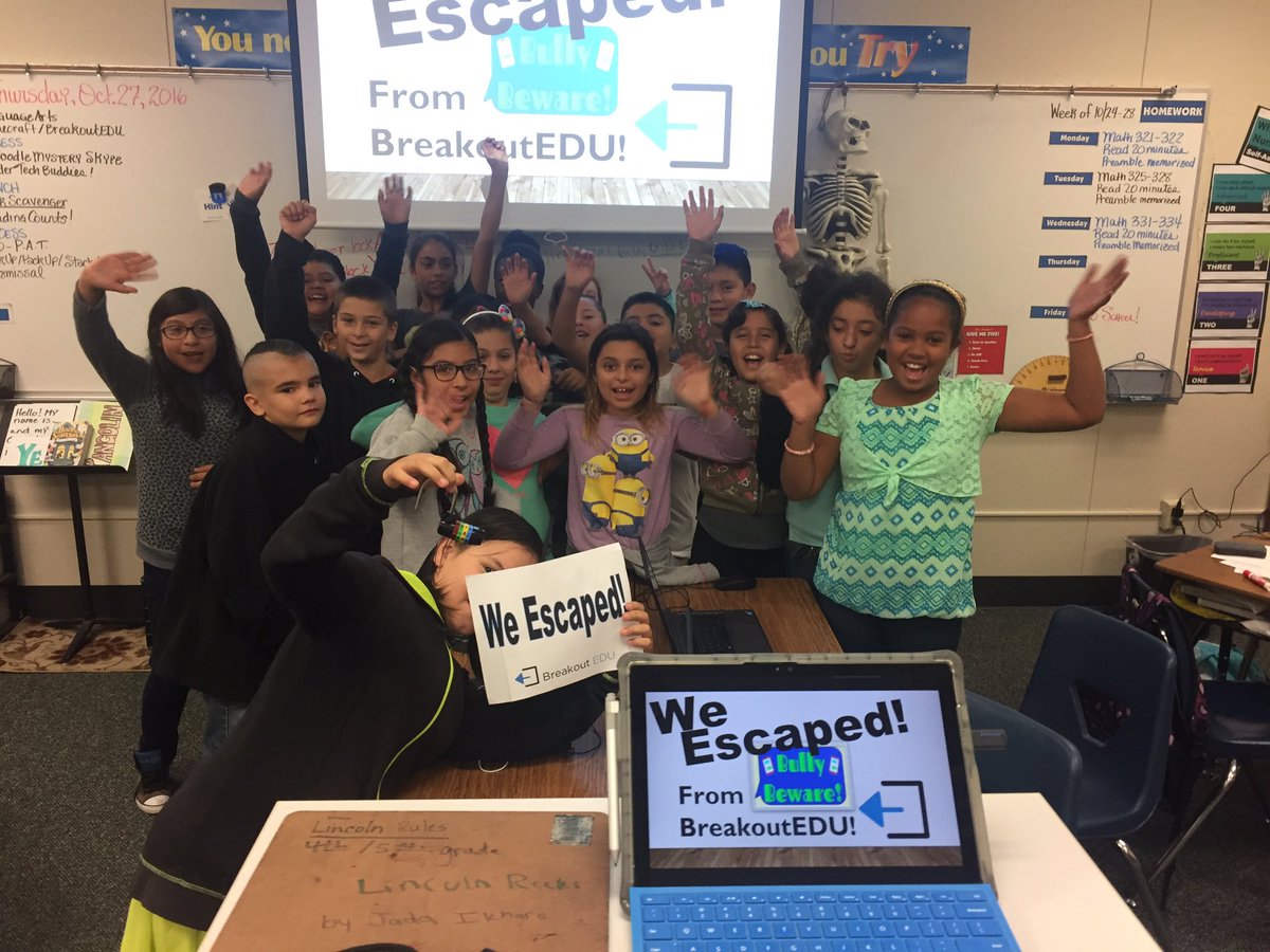 TammyDunbar's tweet photo. We escaped again! This time, in less than 20 minutes! @breakoutEDU #MIEExpert #proudtobemusd #bullybeware @LBayne https://t.co/qOnPjJMoJk