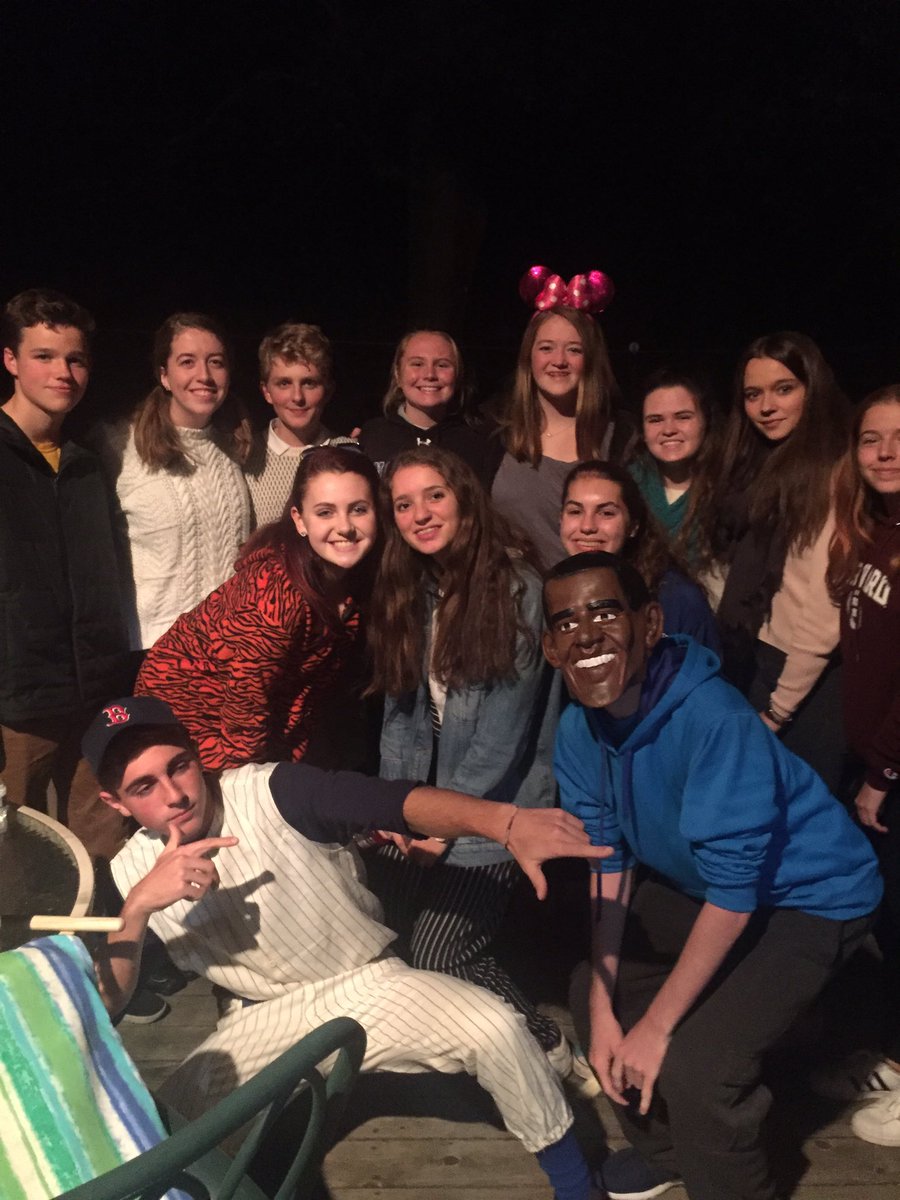 NorwoodSuperfan's tweet photo. Today we said our goodbyes to our exchange students from France. Thank you for a great experience. Come back soon!! 💙💛🌏 @NHSGCP https://t.co/bExauHgtZx