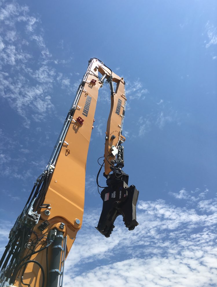 bejaccorp's tweet photo. Genesis GDR 300 pulverizer mounted on a Liebherr high reach demolition machine
#Bejac #Bejaced #California  #NorCal #Socal  #Nevada #Arizona https://t.co/tK8XhSa2gE
