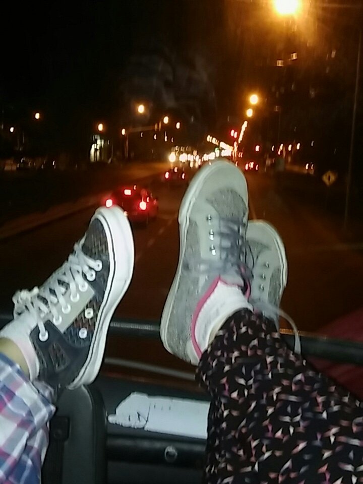 lalimiluz's tweet photo. BAHIA BLANCA ALLA VAMOS✈✈👑😱🎉 #SoyTour #ElSurPresente @laliespos @LaliMusica
Cc: @lalitasdelsur https://t.co/KZHn3ZFd3c