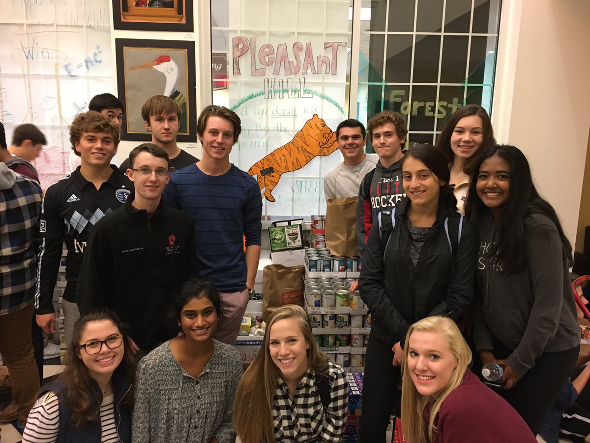 PH_tigers's tweet photo. A super successful canned food drive! Great job PH!!! 1454 items! Thanks to everyone who brought cans! https://t.co/joA2F213GR