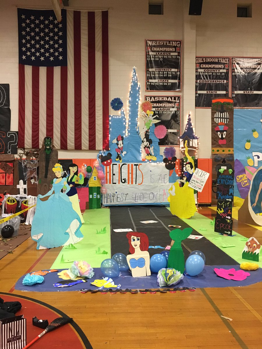 hhblackhole's tweet photo. SPIRIT WEEK 2k16 https://t.co/vS4GVixMT8