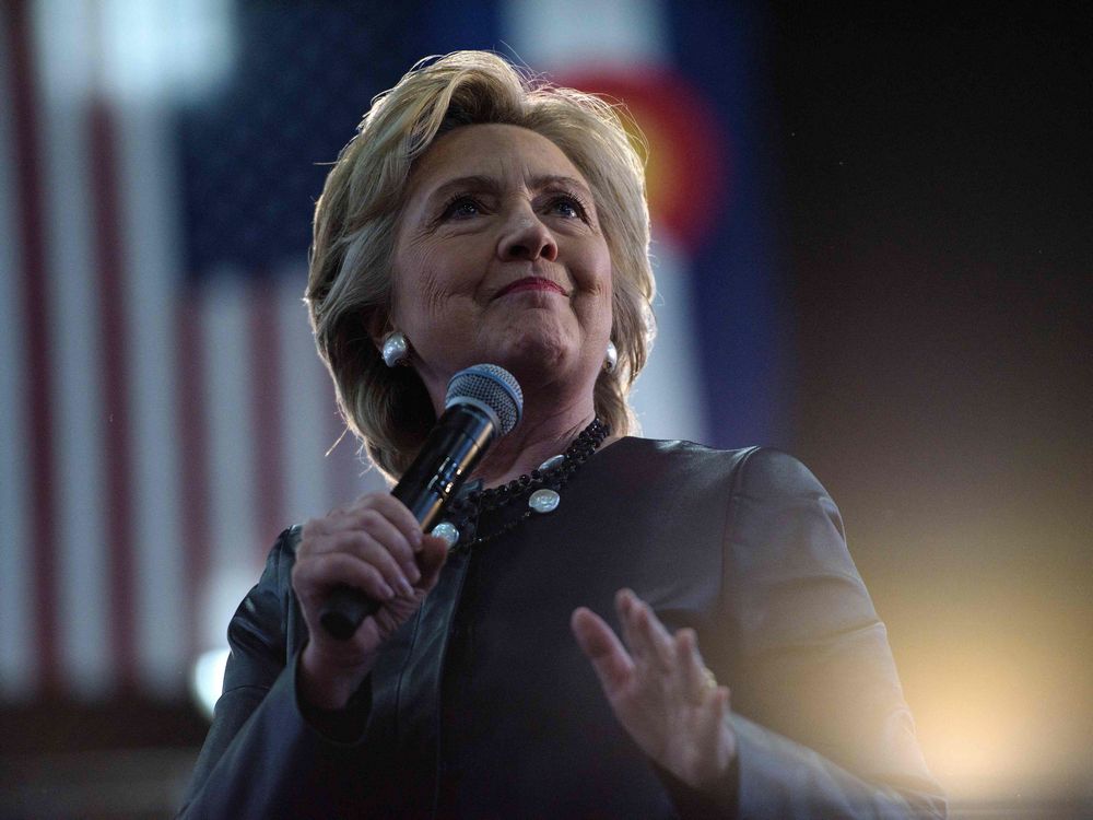 calgarysun's tweet photo. Why Clinton cut Keystone from her book, according to stolen Wikileaks e-mails. https://t.co/udmIsVBbfW https://t.co/hg1aQpQzRB