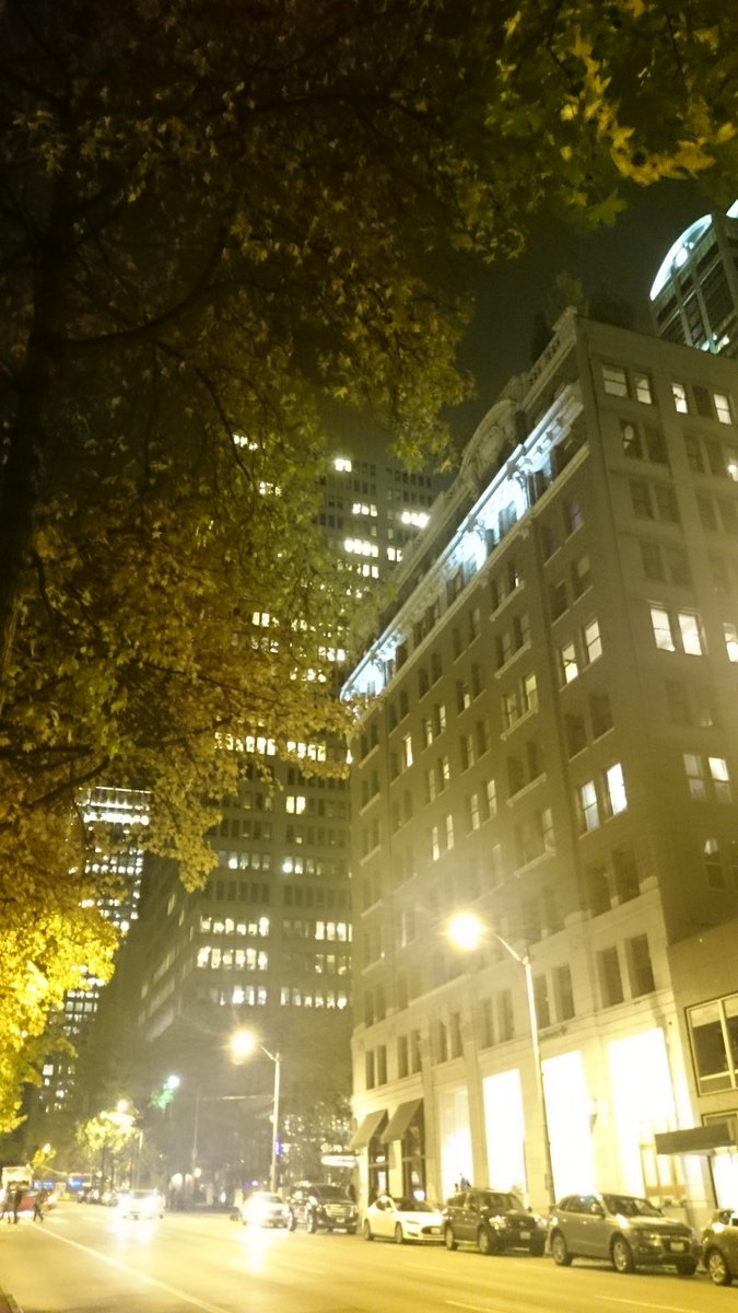 nurly_whirly's tweet image. #AdaTwog day 80: burning the early evening oil at school prepping for our big project&apos;s due date tomorrow! The trick w/ stress is denial. 😄😅