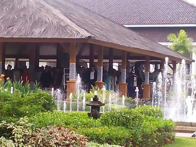 BidTrantibum's tweet photo. @DediMulyadi71 @satpolPP_Pwk @saepuddin_09 Peringatan HUT Sumpah Pemuda tk Kab.Purwakarta di Bale Paseban https://t.co/UY7pB5HvgM