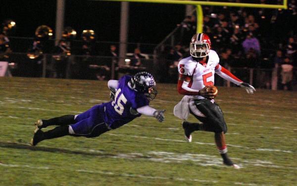 SN_Ohio's tweet photo. Here's Cubs' player Kyle Schwarber trying to tackle BRAXTON MILLER in high school: https://t.co/VwQLepPewJ
