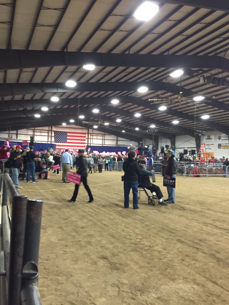 Working the Trump rally! #therealdonaldtrump #emergencyservices #ems