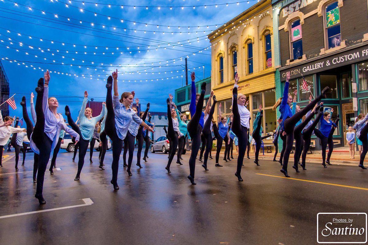 annaastark14's tweet image. A sky full of stars 🌟 #mldr