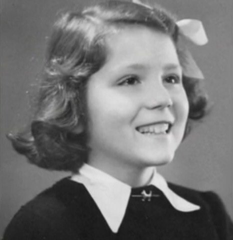 "I was such a tiny princess! <a href="/ImperialLowborn/">Franz Heinrich Ryke</a> What do you think?"