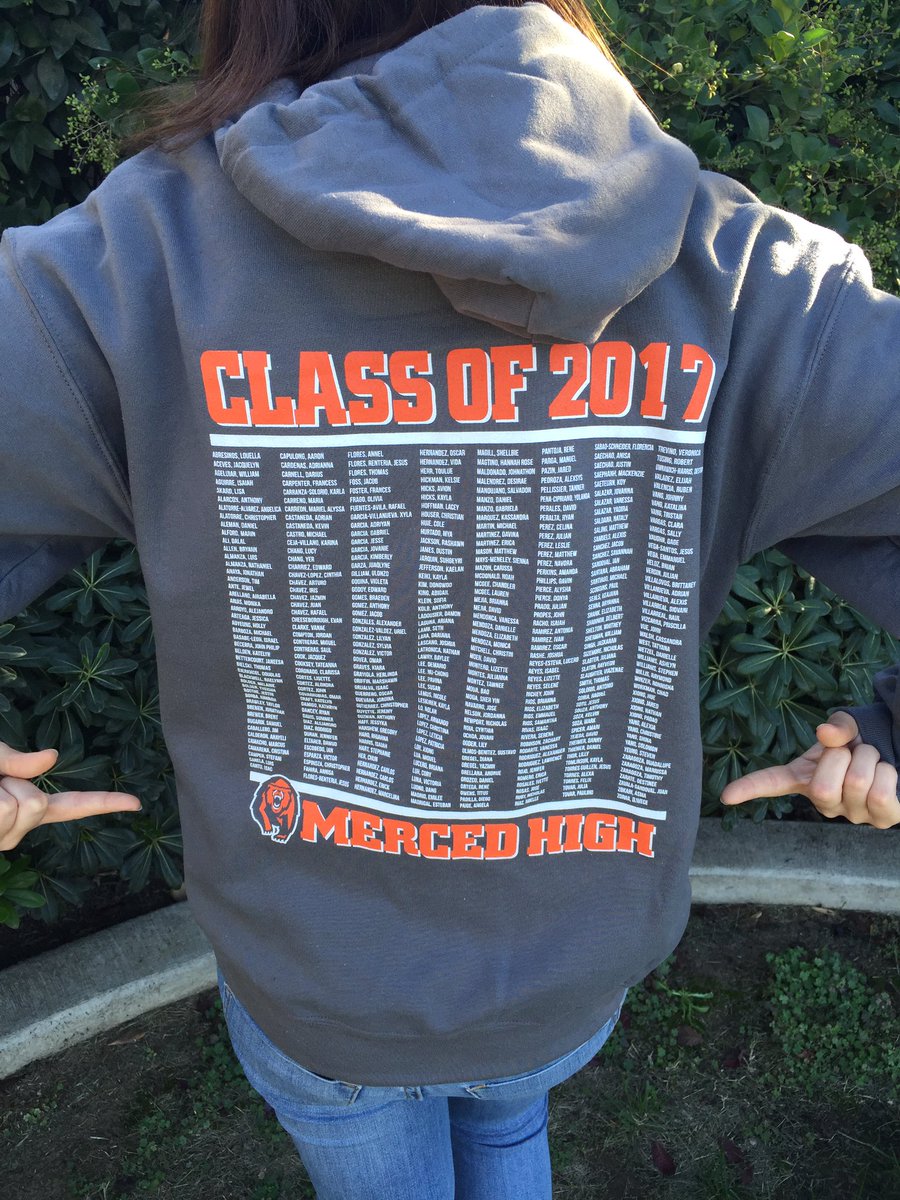 The_MHS_Bear's tweet photo. There go the 90's...SENIOR shirts &amp; sweatshirts are now on sale in SBO. $15 t-shirt, $35 sweatshirt $40 both! Sizes are limited!2️⃣0️⃣1️⃣7️⃣ https://t.co/QlE0iCiFhV