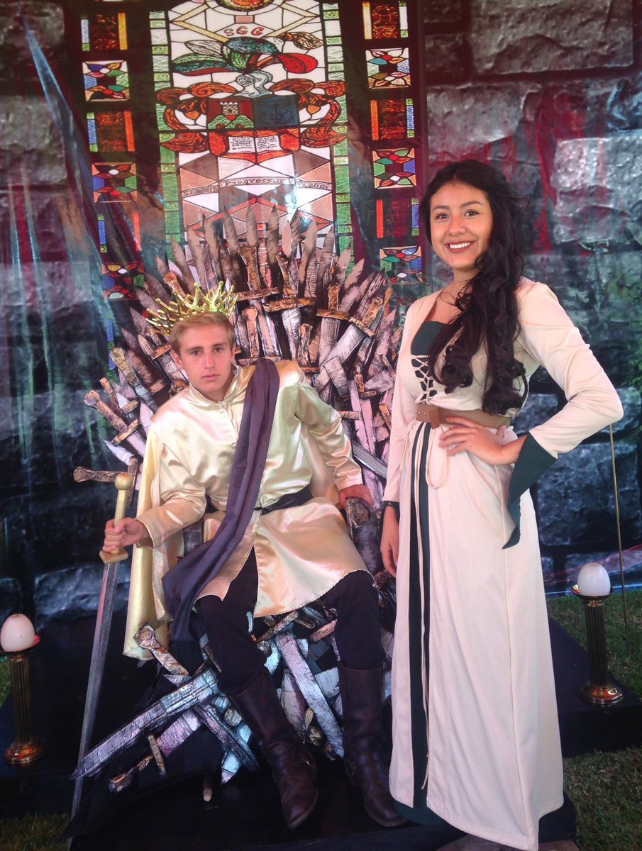 KatG1996's tweet photo. @PaolaMKT #CADEesLANNISTER #CADEesPODER #CConsumidorUSFQ https://t.co/v2EoCFTTV7