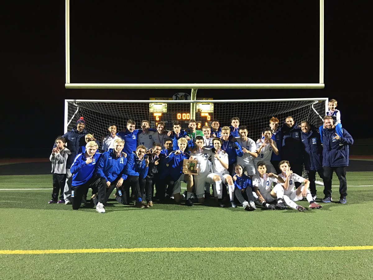 TheSummitSoccer's tweet photo. 2016 District Champions! #Family https://t.co/C1lsn73y7V