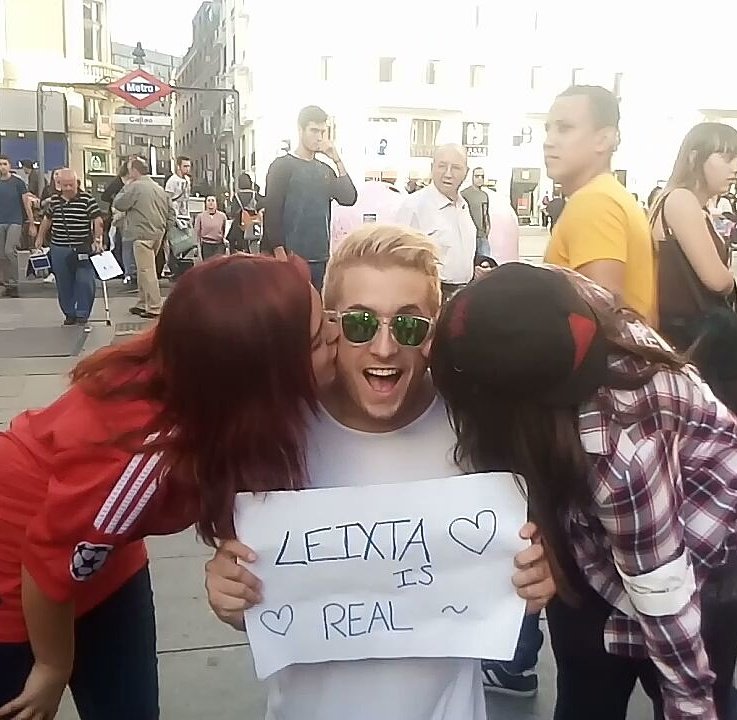 Yougameislife's tweet photo. No se te puede querer más💕
Gracias por todo😍
Nos volveremos a ver, te lo prometo💕
#leixtaisreal @iLeoVlogs https://t.co/ttZTMaWUaG