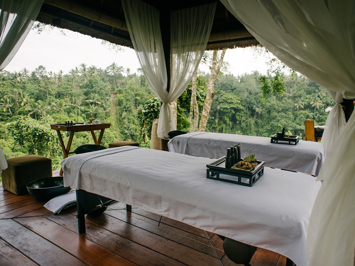 hellobaliguide's tweet photo. [FEATURE] - Probably one of the best views on the list! @AlilaUbud
Full list: https://t.co/WwBOtZiNk5 #uwrf16 https://t.co/uS3LHysUOt