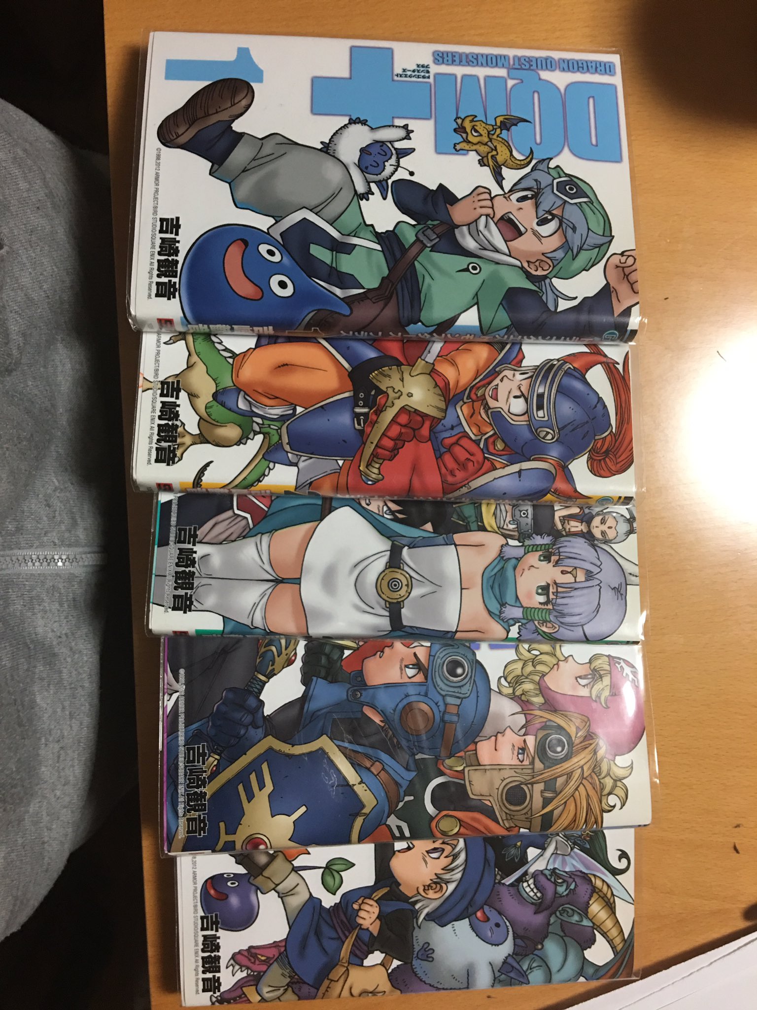 まっさん 盤怒夜狼是 在 Twitter 上 Mer0710 ドラゴンクエストモンスターズ プラス 吉崎観音 ドラクエモンスターズ テリーのワンダーランドのifの話 勇者に憧れていた少年クリオがわたぼうに導かれてモンスターマスターを目指す話 ロトシリーズの勇者が出てき