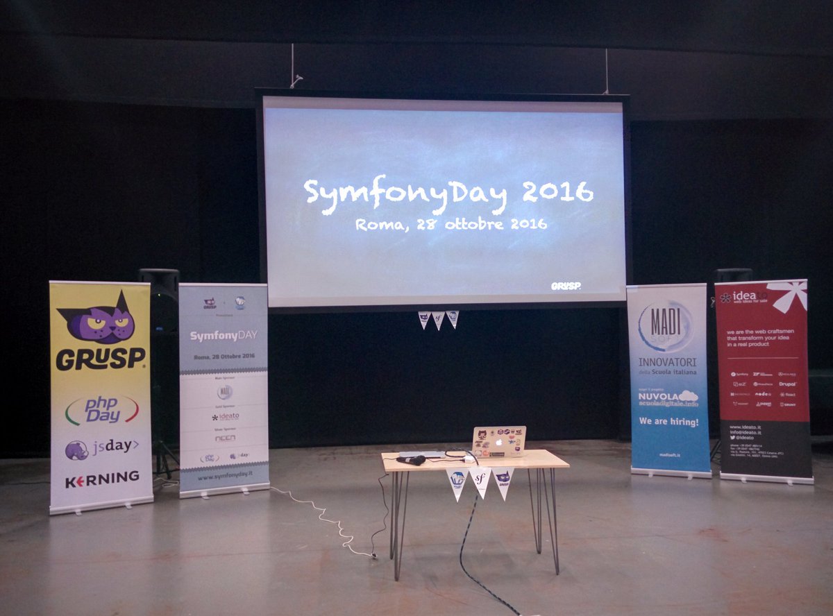 dlondero's tweet image. Il #symfonydayit iniziato perfettamente in orario!