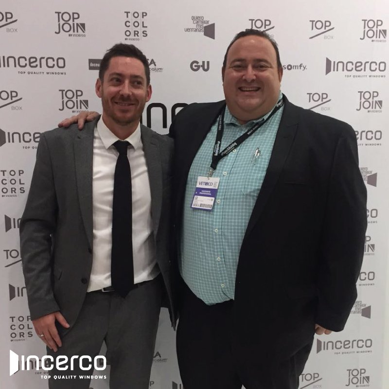 infoincerco's tweet photo. Siempre es agradable recibir a Placi, de Coperpal, en nuestro Stand!
#Veteco2016 #Incerco #VentanaPVC #AluminioRPT #TopBoox #TopDoor https://t.co/J2D3y6ohmR