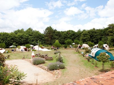 Languedoc-Roussillon is an interesting area to camp. Check out the campings we have today! buff.ly/2exOnzA #gocampr #camping #travel