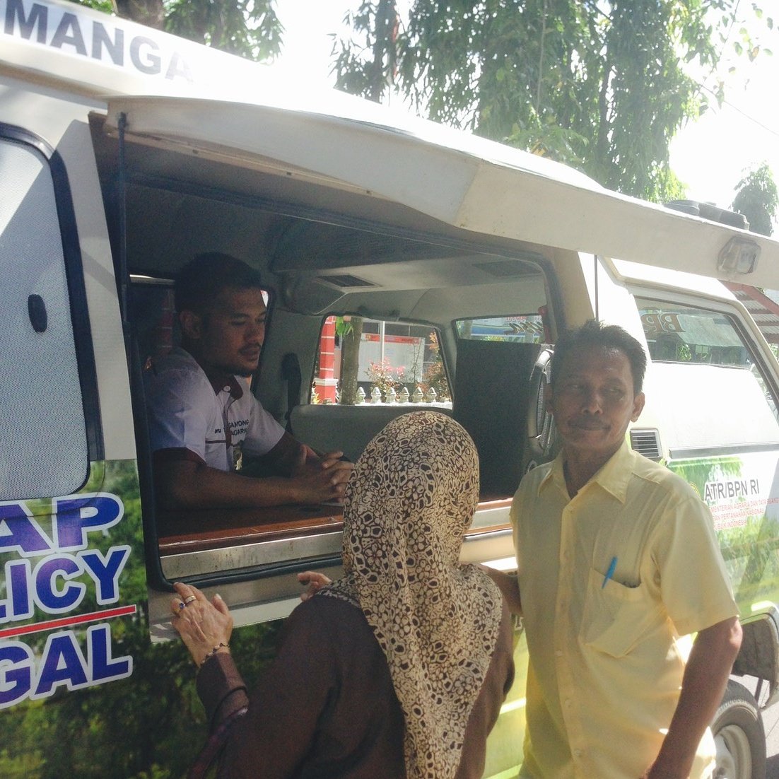 yuliandidjalil1's tweet photo. Spirit Layanan #GampongAgraria #LayananCekPlotGratis #SosialisasiProna2017 KotaLangsa @atr_bpn @djalil_sofyan @bahrun_ayi @abenkandi @BpnAtr https://t.co/GmxZTb44Ta