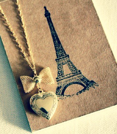 Studeren in de grootste universitaire stad van Europa? Lees: bit.ly/2eVpM4d #hhssmb #paris #goingabroad #erasmus #semesterabroad