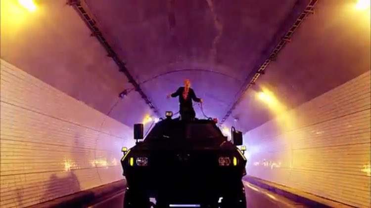tomi_seyo's tweet photo. 三代目の新曲……………いやなんでもないですよ……なんでも…… https://t.co/XCuXeB2ztN