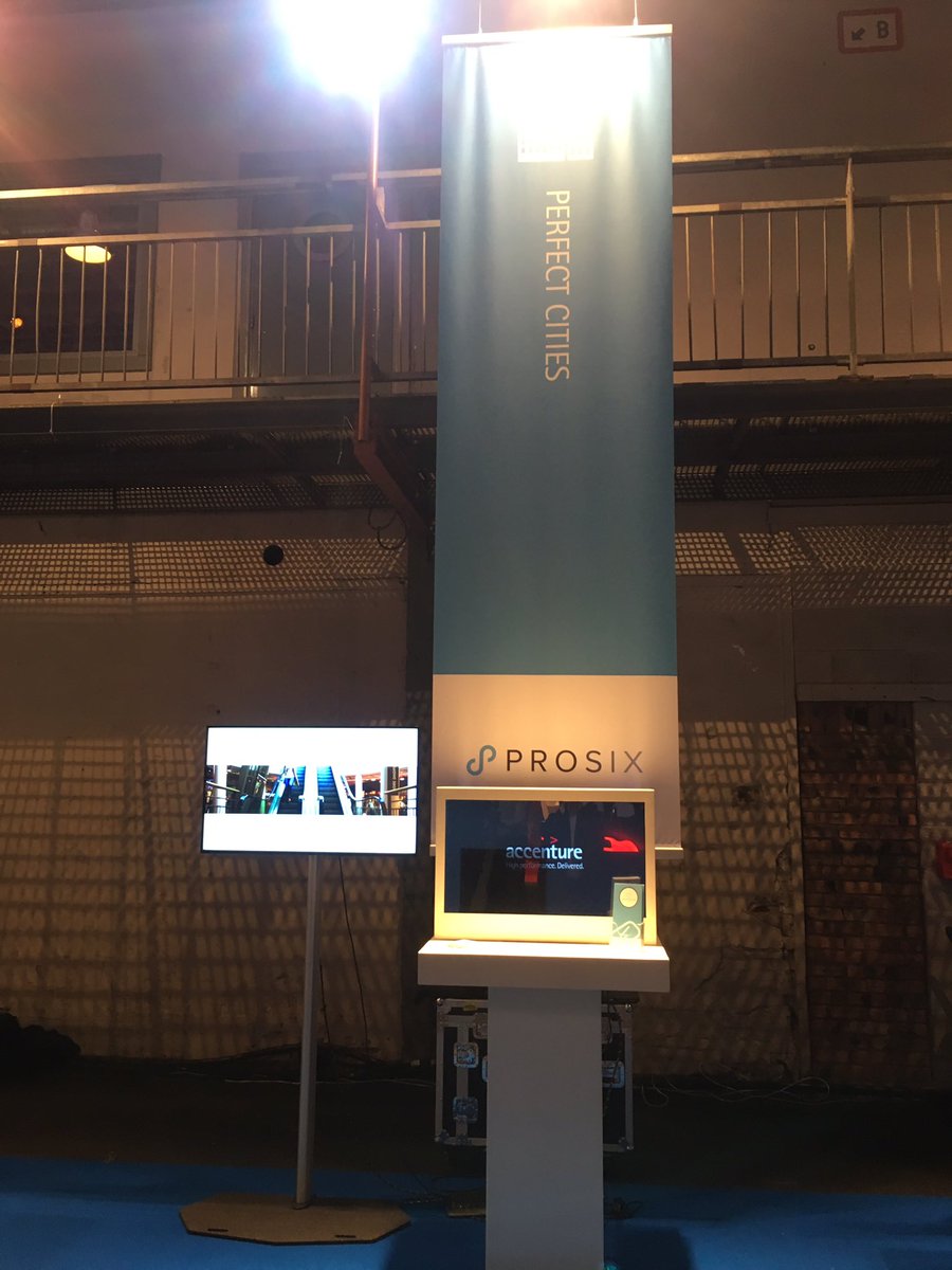 Our transparent LCD technology today at the @AIA_NL!