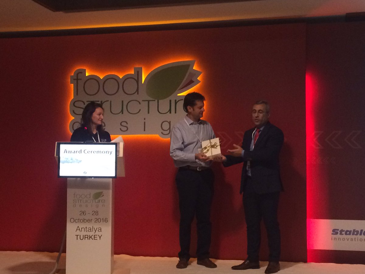 FSD2016Congress's tweet photo. And the winner is Mr. Bouchon in #FSD2016Congress @mustafaerbas https://t.co/v2vPtgGfxr