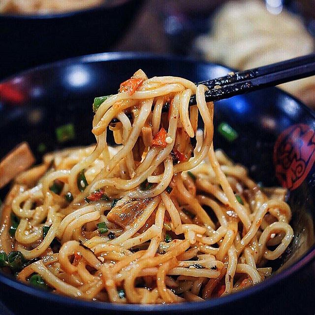 Win dining voucher IDR 50,000 from Abura Soba Maxx Box Lippo Village by spending min. IDR 300,000 at F&amp;B Maxx Box Lippo Village.