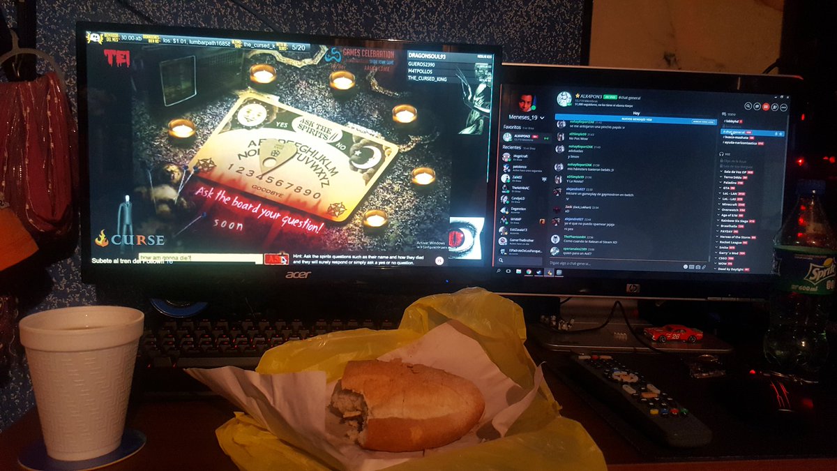 Meneses_1989's tweet photo. Yo me ando hechando un tamalito con su cafesito 😋 @alkapone 
#terror24mx #terrorafull https://t.co/JvjGGzcpjy