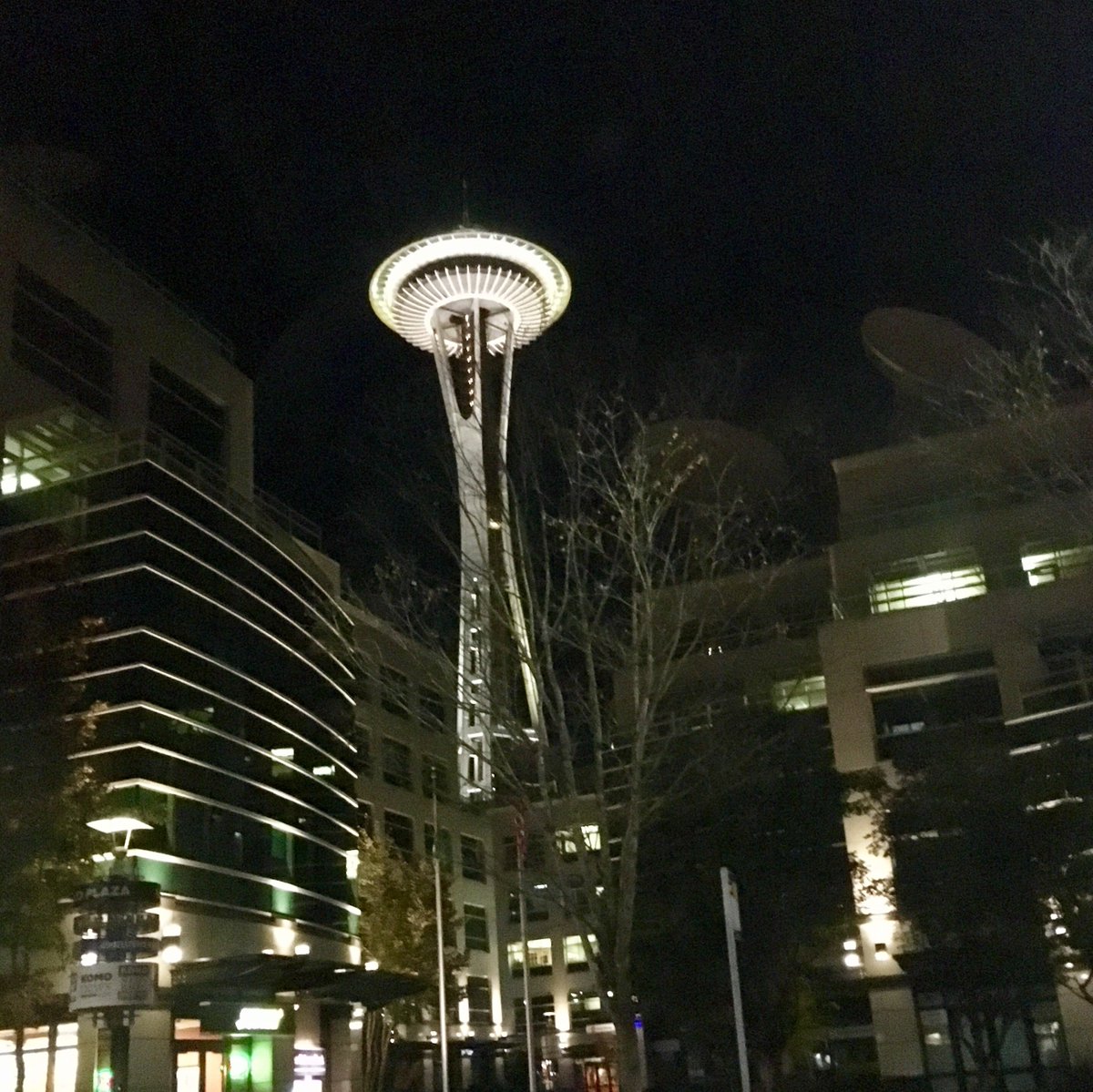 Quest's tweet image. Goodnight #SQLPASS #SQLSUMMIT!  Sleep well and we’ll see you all tomorrow!