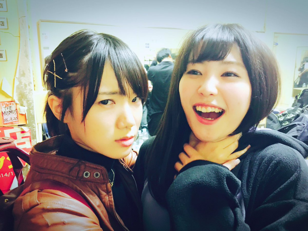 まぁーく 首絞められて幸せそう 笑 まぁーく 首絞められて幸せそう 笑
