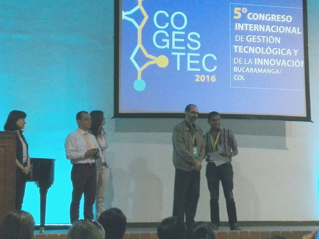 CdtCreatic's tweet photo. Reconocimiento a mejor ponencia "Experiencia #ClusterCreaTIC " por @riverawilfred y @raulcanay en @cogestec2016 https://t.co/oKj678uRUS