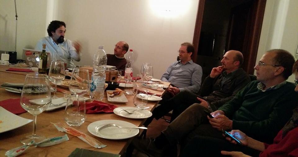 RelinkRoero's tweet image. Bell'aperitivo con @Piersoft e @Coderdojo_LR, genitori e insegnanti: buone pratiche e tips&tricks su #codingforkids